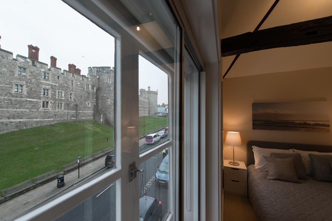 Central Windsor Apartment Facing The Castle Exteriör bild